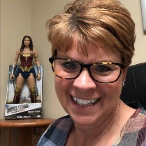 Meet your Posher, Lori